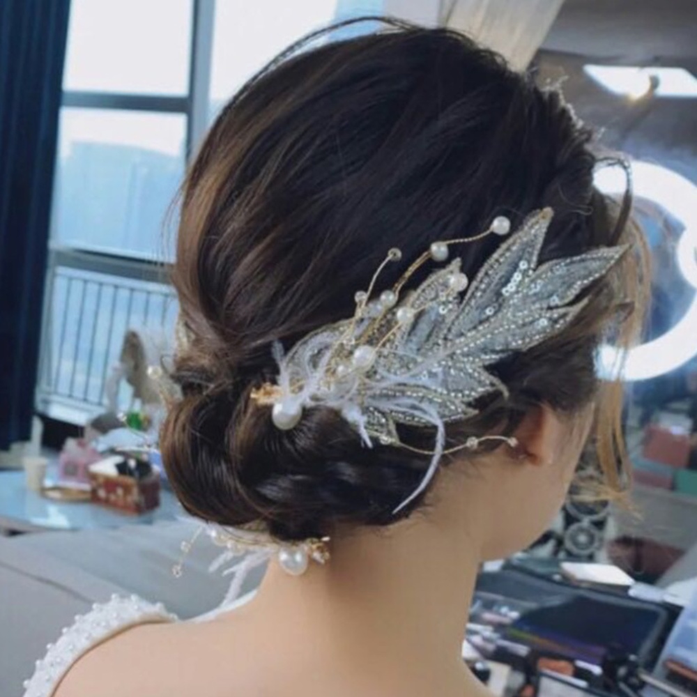 NEW bridal bride Lace feather sequin Bridal performance headpiece hairpiece